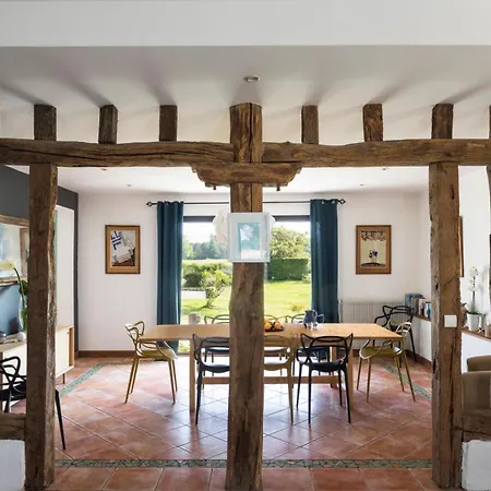 Domaine D'orx Villa